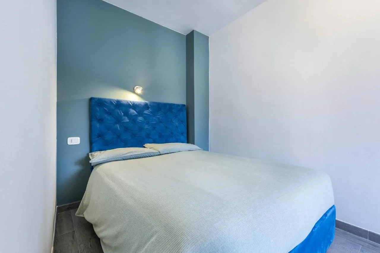 La Finestra Sul Borgo Apartment San Felice del Benaco 0*,